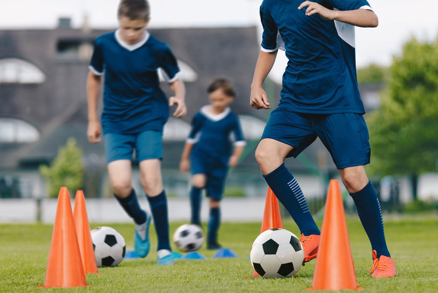 PXZBLG 12pcs Soccer Cones, 7 Inch Soccer Cones, Plastic Traffic Cones, Training Cones for