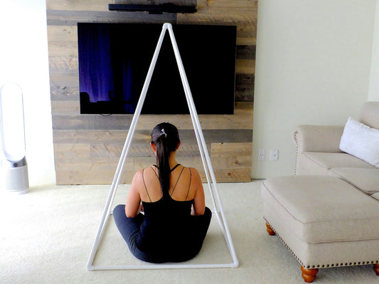 Fitness Tools That Fit Small Spaces 🧺