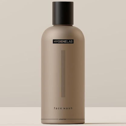 Face Wash ??EWG Verified, Gentle & Hydrating Cleanser with Aloe, Niacinamide & Vitamin C, Removes Dirt Without Stripping Skin (5 fl oz)