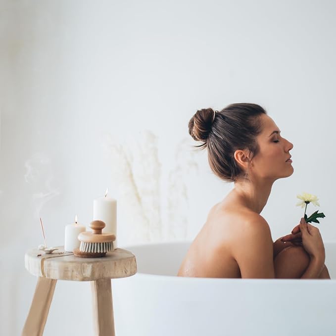 3x4 Inch White Pillar Candles, 3 Packs Unscented Dripless Smokeless Cylinder Candles for Christmas, Wedding, Party, Home and Dinner Table, 45 Hours Burn