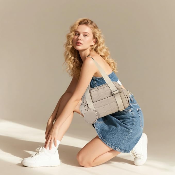 CAMTOP Mini Gym Bag for Women, Small Gym Tote Bag Puffy Quilted Sports Duffel Bag with Wet Compartment and Coin Purse Duffel Bags Dance Yoga Workout Bag