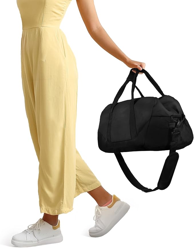 21" Large Duffle Bag with Adjustable Strap