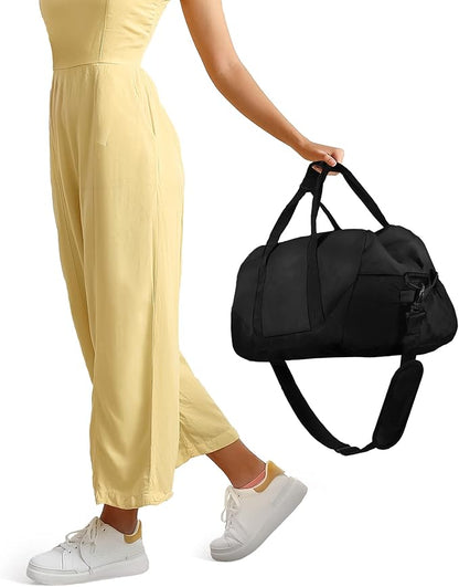 21" Large Duffle Bag with Adjustable Strap