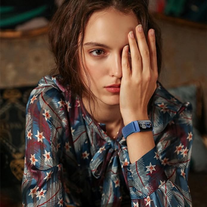 Sport Loop Nylon Watch Bands Compatible with Fitbit Charge 6/5, Adjustable Breathable Replacement Soft Nylon Loop Wristband for Women/Men