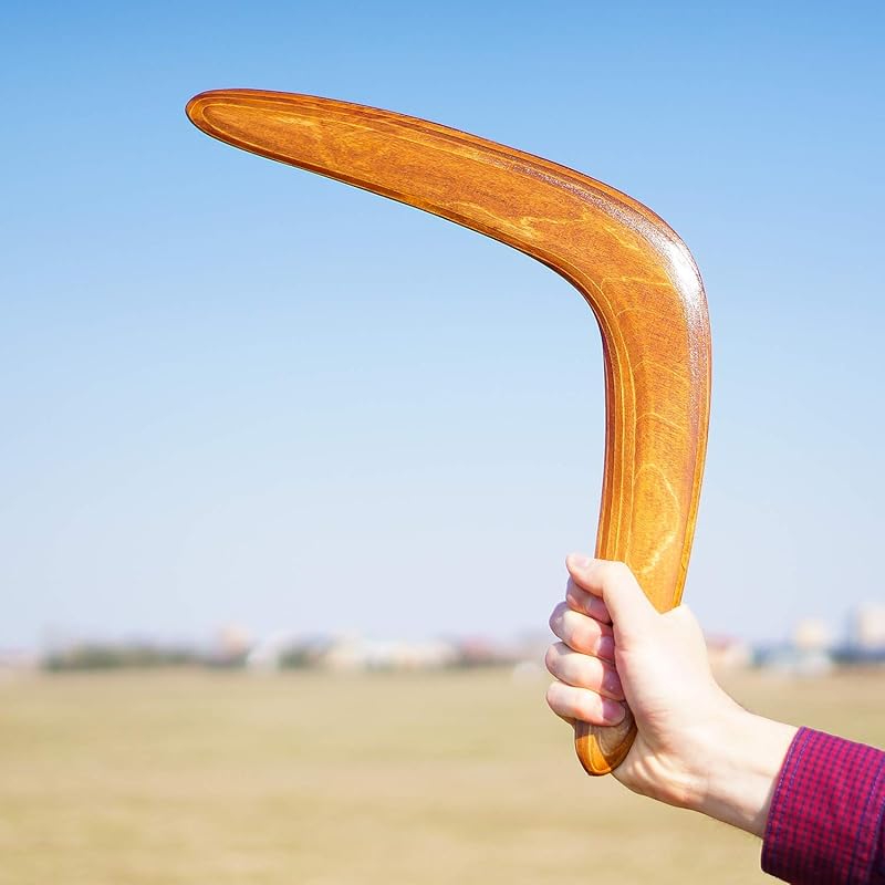Masterfully Handcrafted Wooden Boomerang | Huge Size – 18 Inches | Flight-Tested, 100-Yard Range | Returning | Includes Throwing Guide | Boomerang for Adults | Colour: Light Brown Cedar