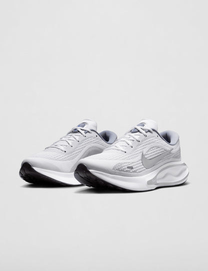 Nike Men's Journey Run Road Running Shoes, White/Metallic Silver-Black-Ashen Slate, 11