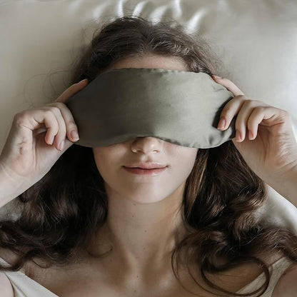 Weighted Eye Pillow for Relaxation, Sleeping, Yoga, SPA and Travelling, 100% Natural Crystals Mixed with Labradorite and Obsidian, Cooling Eye Pillow, Reusable, Relaxation Gift for Women