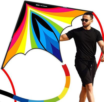 Triangular-Shaped Kite - Easy to Control, with an Eye-catching Design, it is Perfect for Outdoor Entertainment and Suitable for Beginners to use.