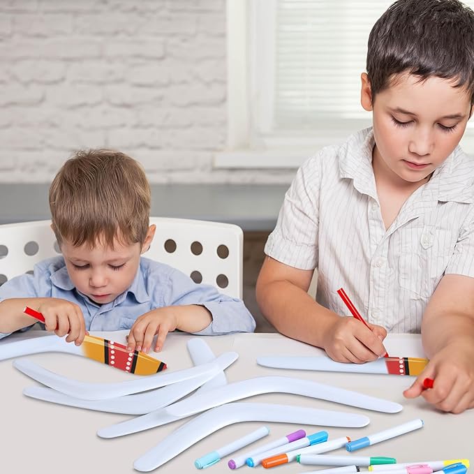 36 Pcs Plastic Boomerangs Craft for Teens Color Your Own DIY V Shaped Returning Boomerangs with Markers Fun Outdoor Throw Catch Flying Toy for Boys Girls Classroom Game Vbs Craft School Activities