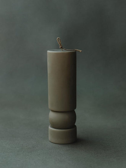 LAWA Zen Candle - Beautiful Handmade Pillar Scented Soy Wax Elegant Aesthetic Candle Housewarming Gift Home Room Shelf Decor Idea (Earthy Green)