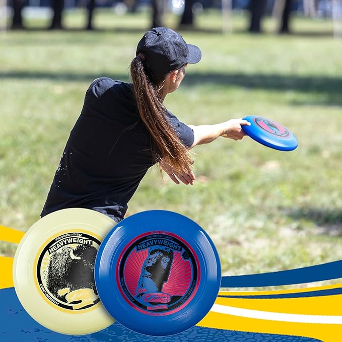 Wham-O Frisbee Heavyweight 200g, 11 Inch Flying Disc, Long Distance, Durable and Stable Sports Disc for Outdoor Activities and Family Fun