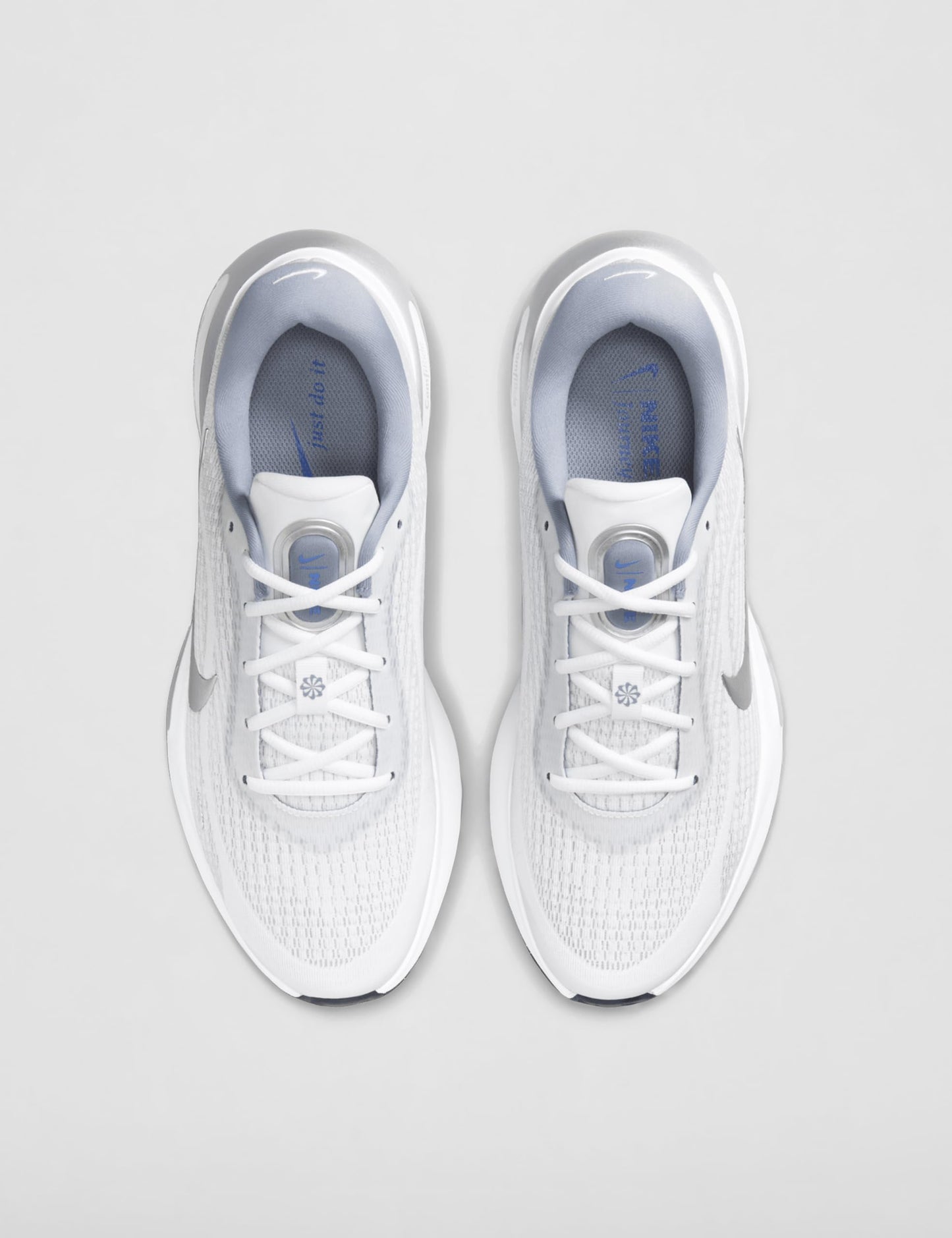 Nike Men's Journey Run Road Running Shoes, White/Metallic Silver-Black-Ashen Slate, 11
