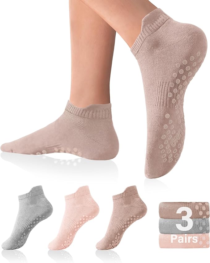 DIBAOLONG Pilates Socks with Grips for Women Yoga Socks Non Slip Barre Hospital Socks 6-Pairs Grippy Ankle Socks