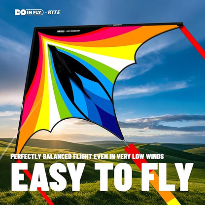 Triangular-Shaped Kite - Easy to Control, with an Eye-catching Design, it is Perfect for Outdoor Entertainment and Suitable for Beginners to use.