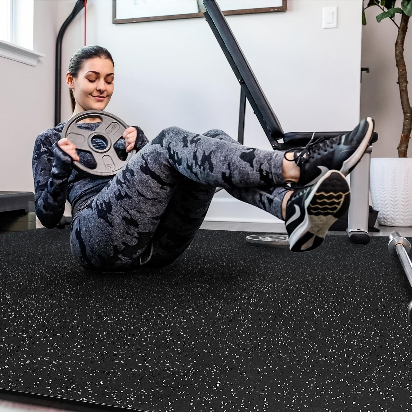 SUPERJARE 0.4'' Thick 24 Pcs 96 Sq Ft Rubber Top Exercise Equipment Mats, High Density EVA Foam