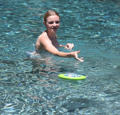 Disc - Water Disc Toy for Spring & Summer Fun - Skips, Slides, Jumps - Pools, Beaches & Backyards Fun for All Ages (Green)