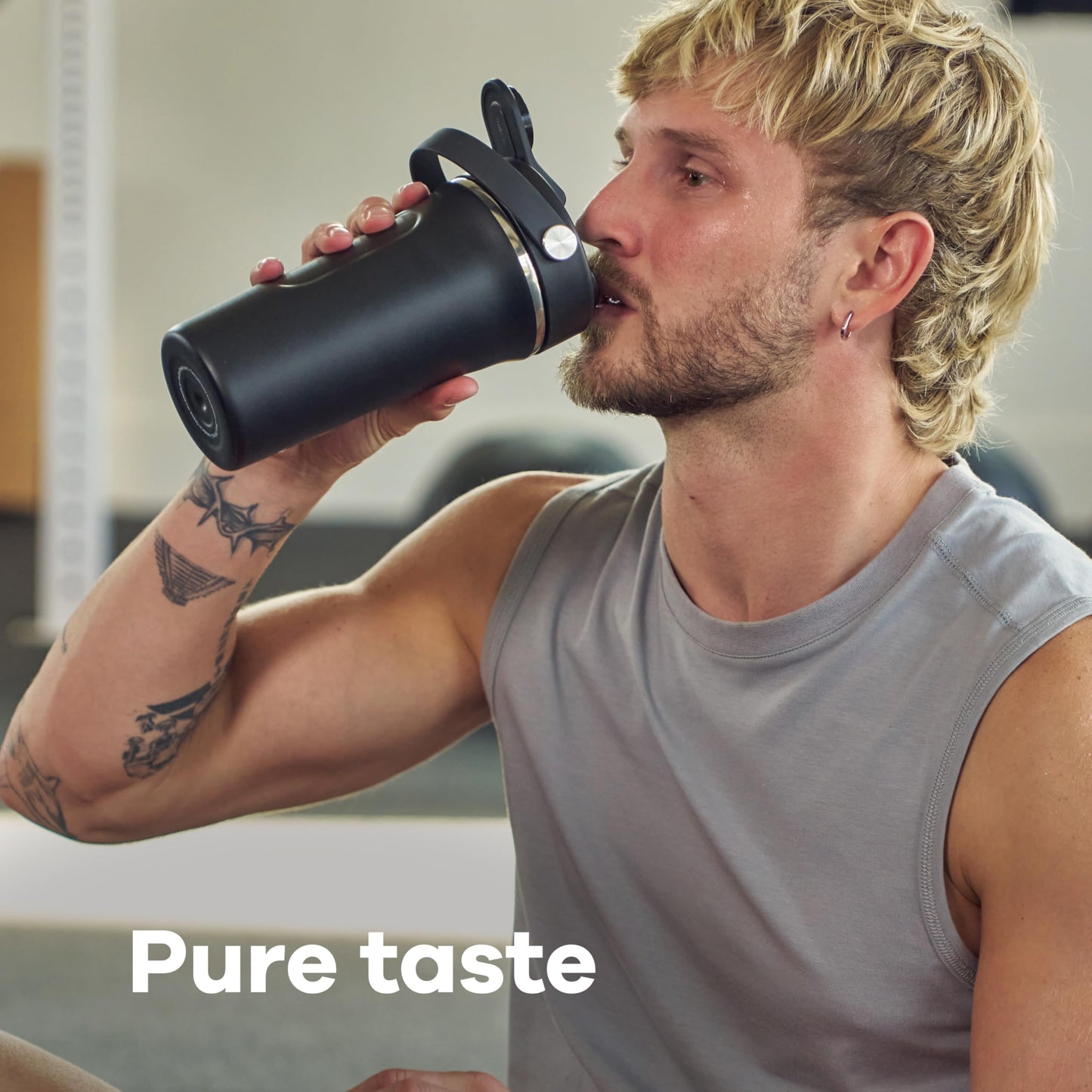 Hydro Flask Shaker Bottle – Insulated Stainless Steel Gym Bottle for Pre Workout & Protein 24 Oz
