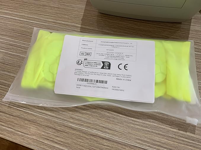 Soccer Shin Guards Shin Pads for Kids Youth Adult, Calf Compression Sleeve with Honeycomb Pads, Support for Shin Splint Baseball Boxing Kickboxing MTB