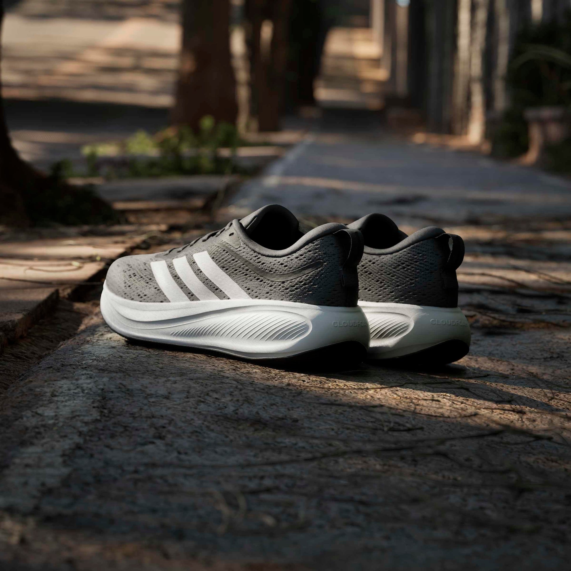 adidas Men's Response Pace Running, Black/White/Matte Silver, 10.5