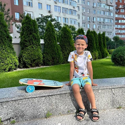 Kids Balance Board with Roller ??Wooden Trainer for Children ??Fun Indoor Core Strength Game ??Improves Balance & Coordination ??Multiple Designs