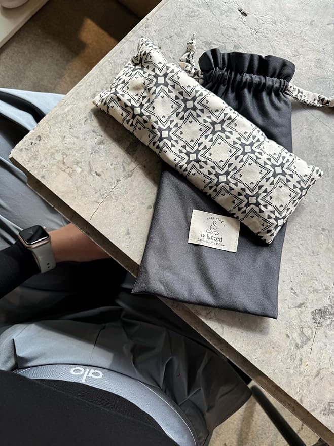 BYS Weighted Lavender Eye Pillow, Organic Cotton Fabric, Grey and White, with Travel Pouche