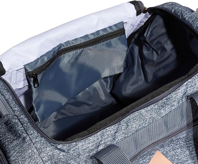 adidas Unisex Adult Defender 4.0 Gym Duffel Bag for Men and Women